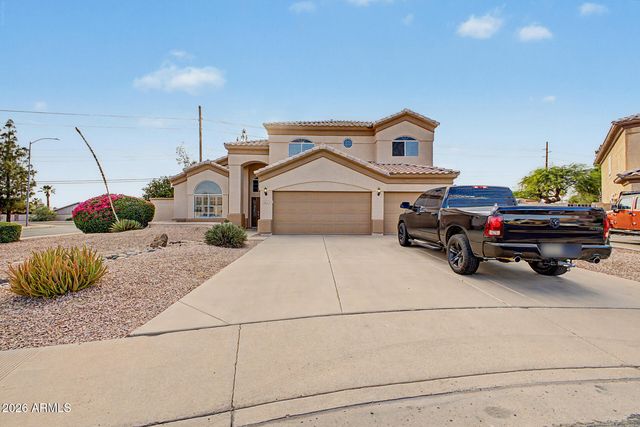 1124 N ROBIN Lane, Mesa, AZ 85213