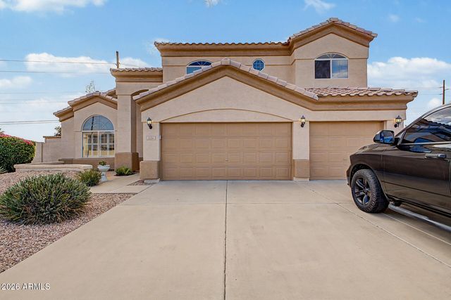 1124 N ROBIN Lane, Mesa, AZ 85213