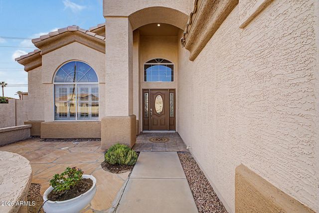1124 N ROBIN Lane, Mesa, AZ 85213