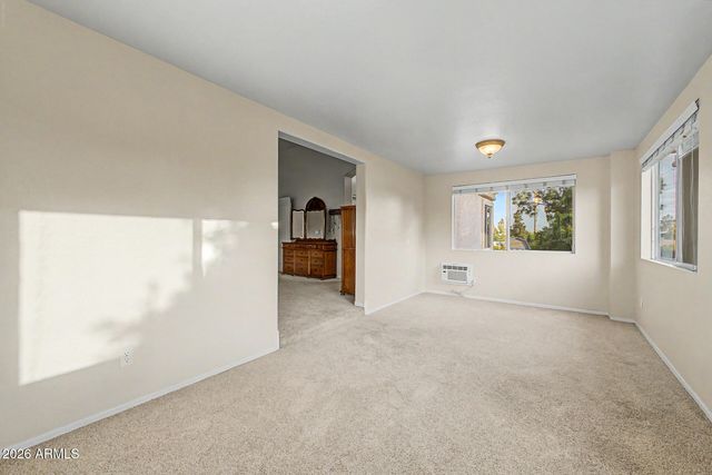 1124 N ROBIN Lane, Mesa, AZ 85213