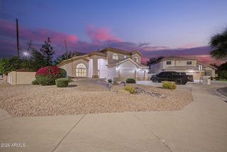 1124 N ROBIN Lane, Mesa, AZ 85213