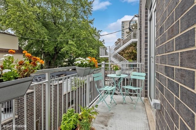 2109 N Campbell Avenue 2S, Chicago, IL 60647