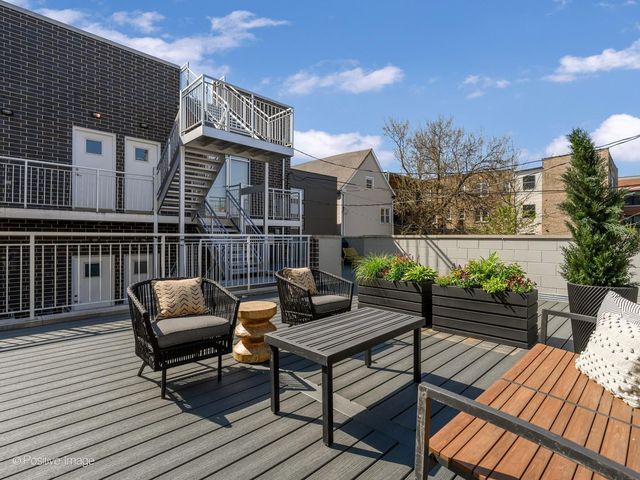 2109 N Campbell Avenue 2S, Chicago, IL 60647