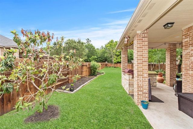 8323 Floating Heart Court, Conroe, TX 77385