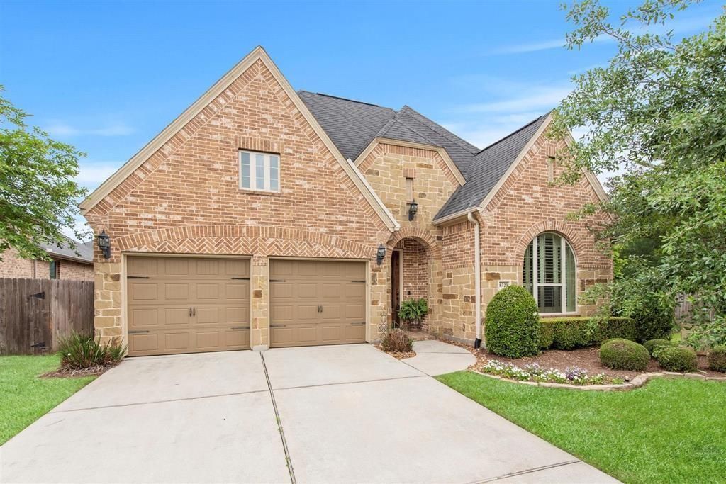 8323 Floating Heart Court, Conroe, TX 77385