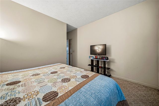 7050 Adkins Road, Mentor, OH 44060