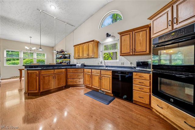 7050 Adkins Road, Mentor, OH 44060
