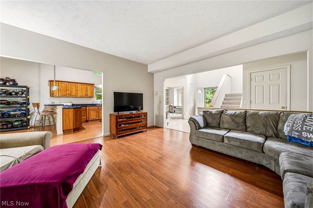 7050 Adkins Road, Mentor, OH 44060