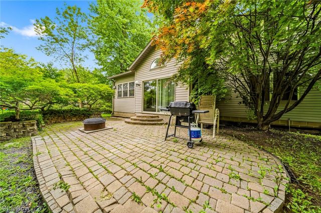 7050 Adkins Road, Mentor, OH 44060