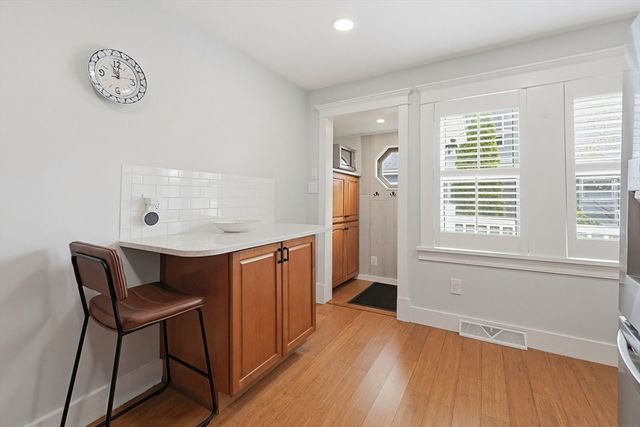 16 Coolidge Ave, Braintree, MA 02184