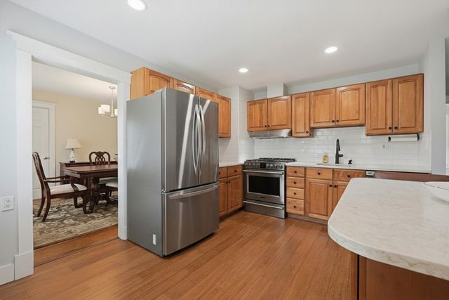 16 Coolidge Ave, Braintree, MA 02184