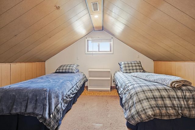 16 Coolidge Ave, Braintree, MA 02184