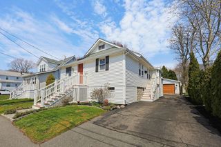 16 Coolidge Ave, Braintree, MA 02184