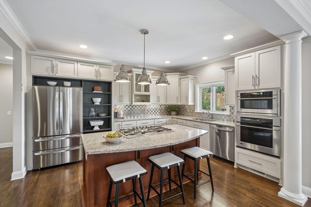 110 Feldman Court, Daniel Island, SC 29492
