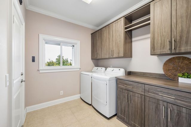 110 Feldman Court, Daniel Island, SC 29492