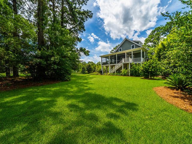 110 Feldman Court, Daniel Island, SC 29492