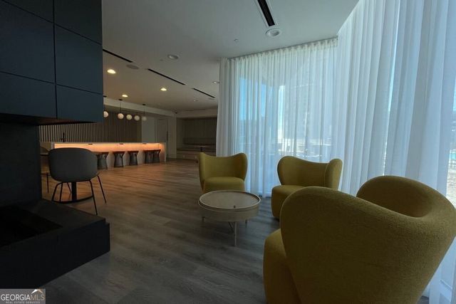 3324 PEACHTREE Road NE 1018, Atlanta, GA 30326