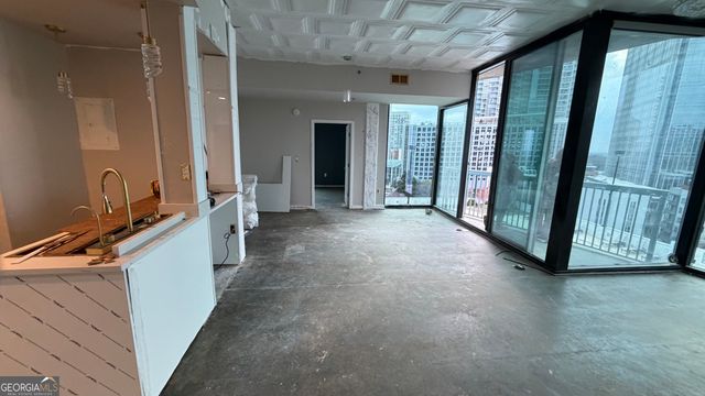 3324 PEACHTREE Road NE 1018, Atlanta, GA 30326