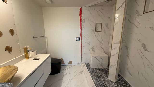 3324 PEACHTREE Road NE 1018, Atlanta, GA 30326