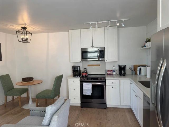 1398 Seacoast D, Imperial Beach, CA 91932