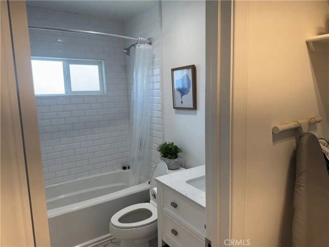 1398 Seacoast D, Imperial Beach, CA 91932