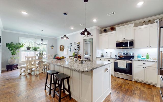 1821 Woodhause Circle, Pea Ridge, AR 72751