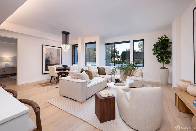 1650 Broadway Street 102, San Francisco, CA 94109