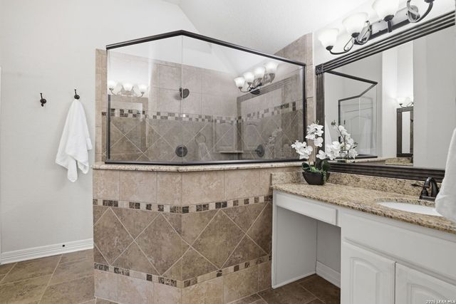 30349 Setterfeld Cir, Fair Oaks Ranch, TX 78015