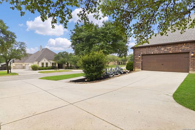 30349 Setterfeld Cir, Fair Oaks Ranch, TX 78015