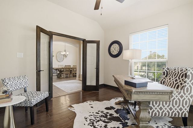 30349 Setterfeld Cir, Fair Oaks Ranch, TX 78015