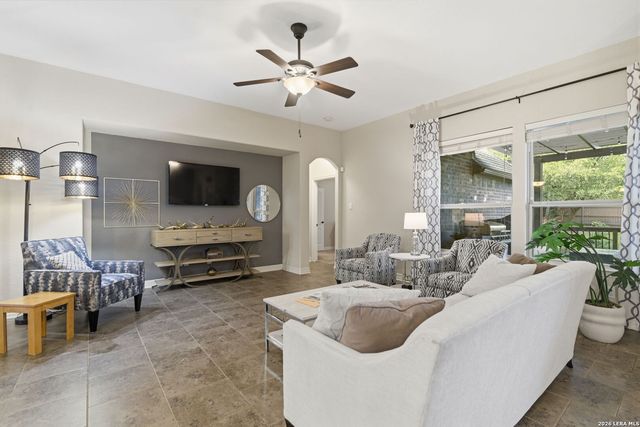 30349 Setterfeld Cir, Fair Oaks Ranch, TX 78015
