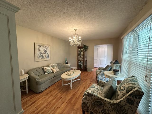 177 Plain View Lake Dr, N, Tracy City, TN 37387