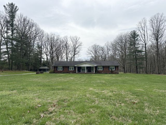 177 Plain View Lake Dr, N, Tracy City, TN 37387