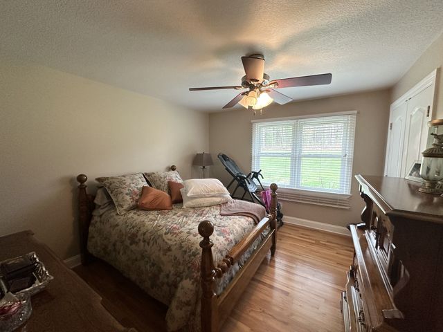 177 Plain View Lake Dr, N, Tracy City, TN 37387