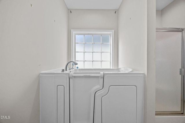 6602 Pedigree Yearling Court, Whitsett, NC 27377