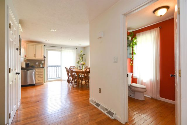 11 Beaujolais Drive, Nashua, NH 03062