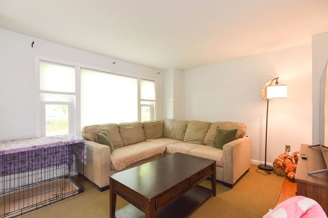 11 Beaujolais Drive, Nashua, NH 03062