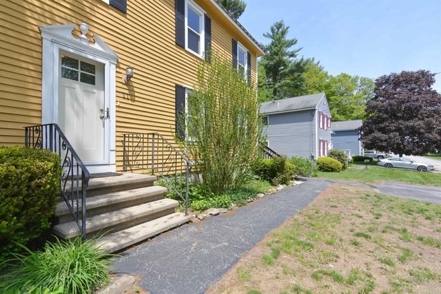 11 Beaujolais Drive, Nashua, NH 03062