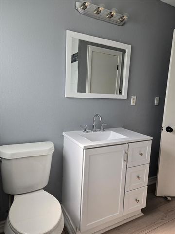 618 Fostoria Lane, Houston, TX 77076