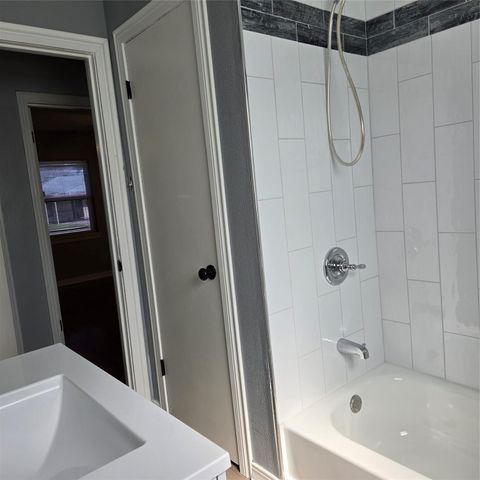 618 Fostoria Lane, Houston, TX 77076