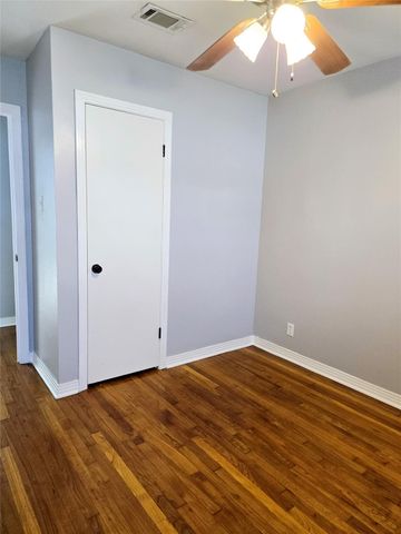 618 Fostoria Lane, Houston, TX 77076