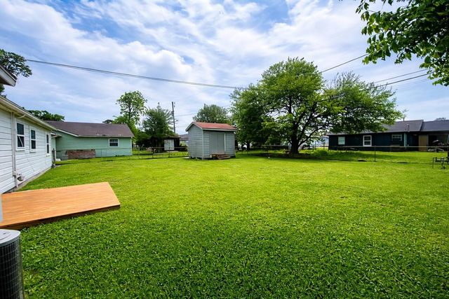 618 Fostoria Lane, Houston, TX 77076