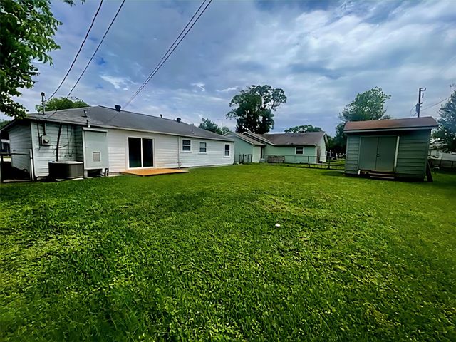 618 Fostoria Lane, Houston, TX 77076