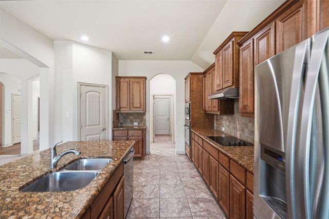 2333 Los Olivos Lane, Fort Worth, TX 76131