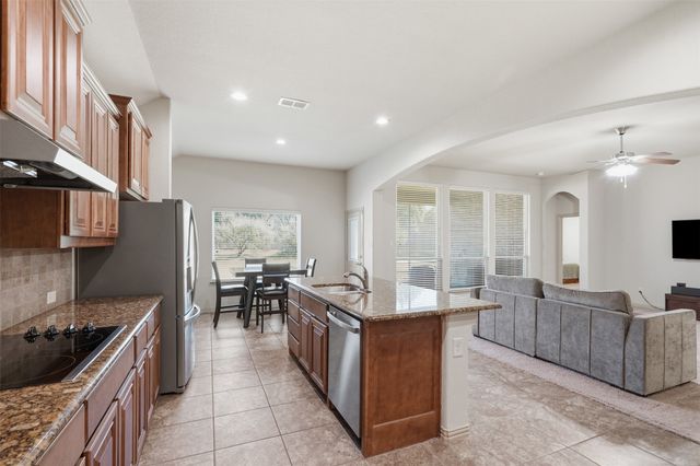 2333 Los Olivos Lane, Fort Worth, TX 76131