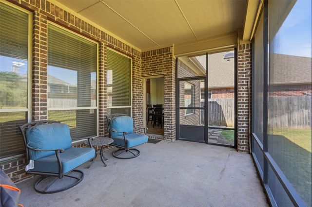 2333 Los Olivos Lane, Fort Worth, TX 76131