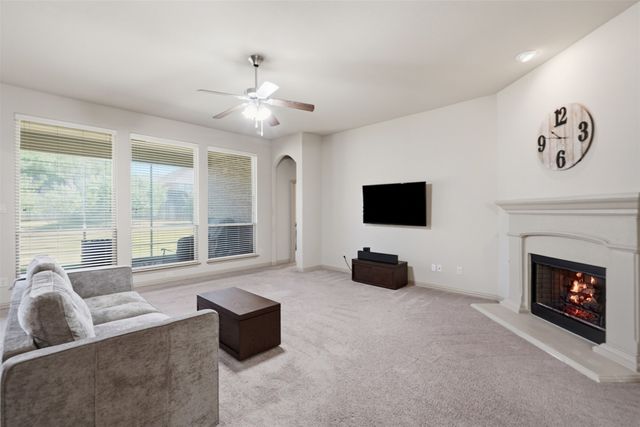2333 Los Olivos Lane, Fort Worth, TX 76131