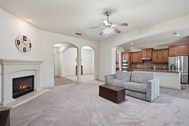 2333 Los Olivos Lane, Fort Worth, TX 76131