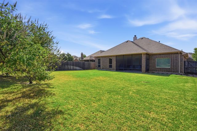 2333 Los Olivos Lane, Fort Worth, TX 76131