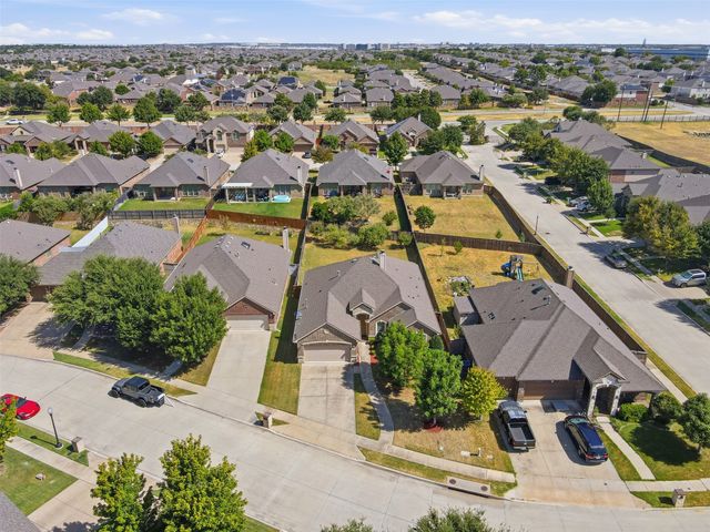 2333 Los Olivos Lane, Fort Worth, TX 76131